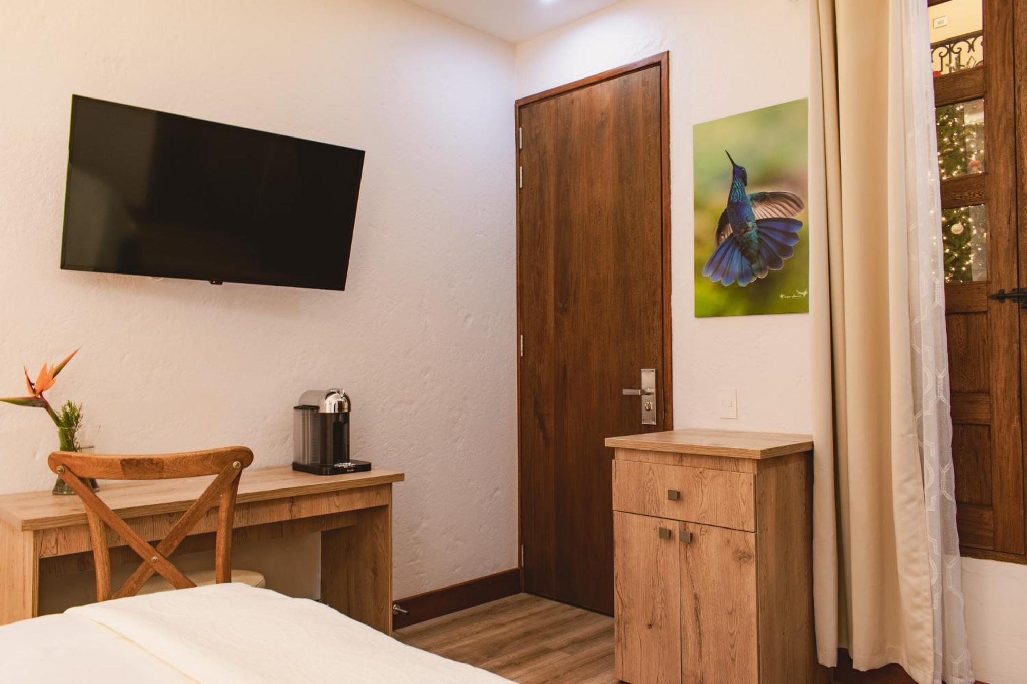 Wr Boutique Hotel คาร์ดิน ภายนอก รูปภาพ