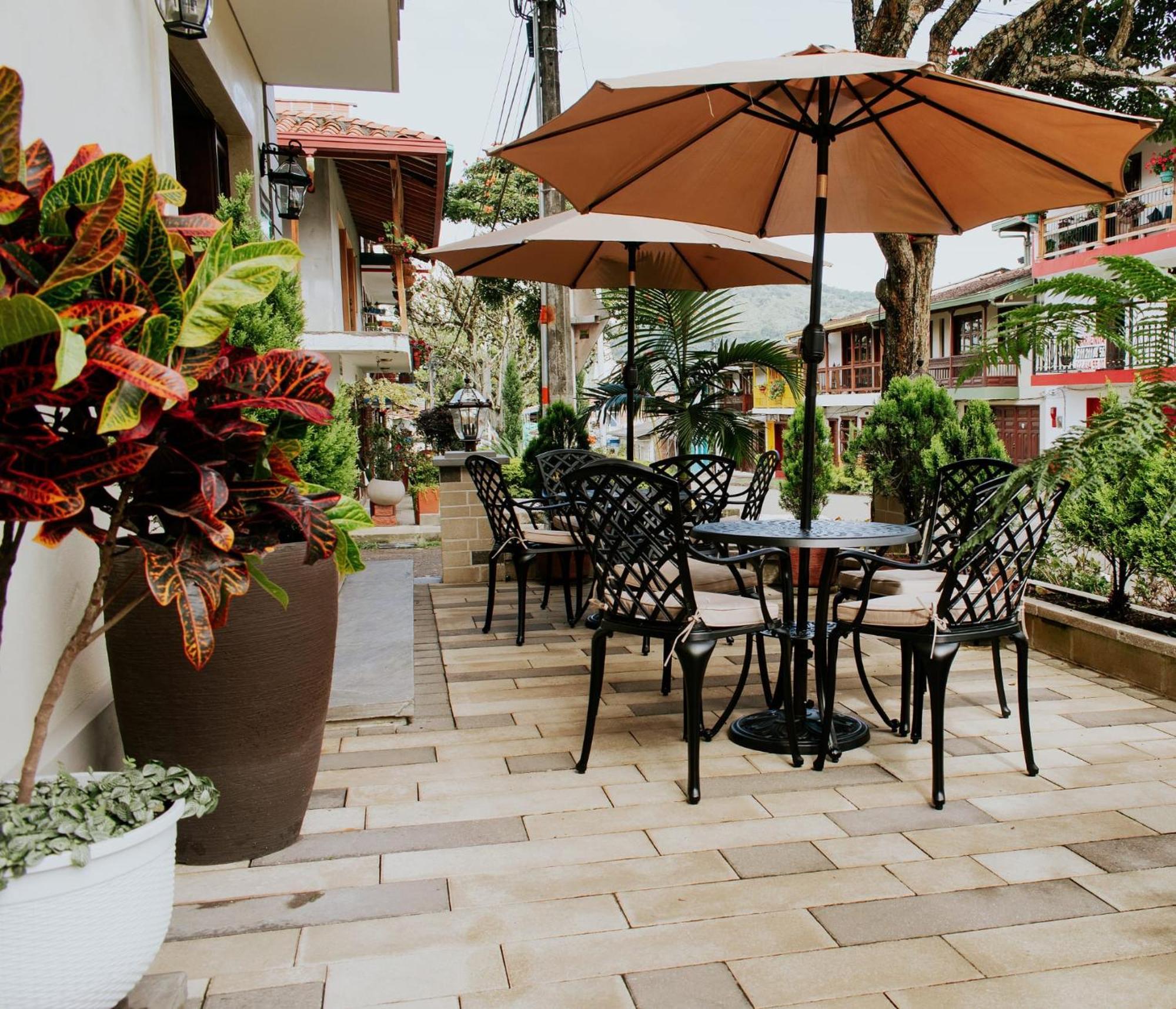 Wr Boutique Hotel คาร์ดิน ภายนอก รูปภาพ